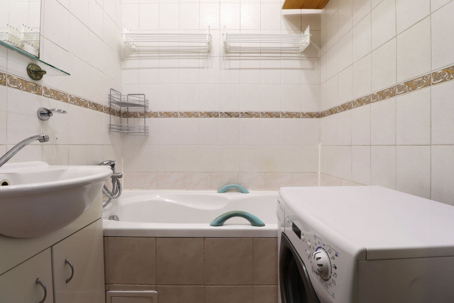 Prenájom bytu 2-izbový 51 m², Sečská, Praha, Praha Prenájom bytu 2-izbový 51 m², Sečská, Praha, Praha