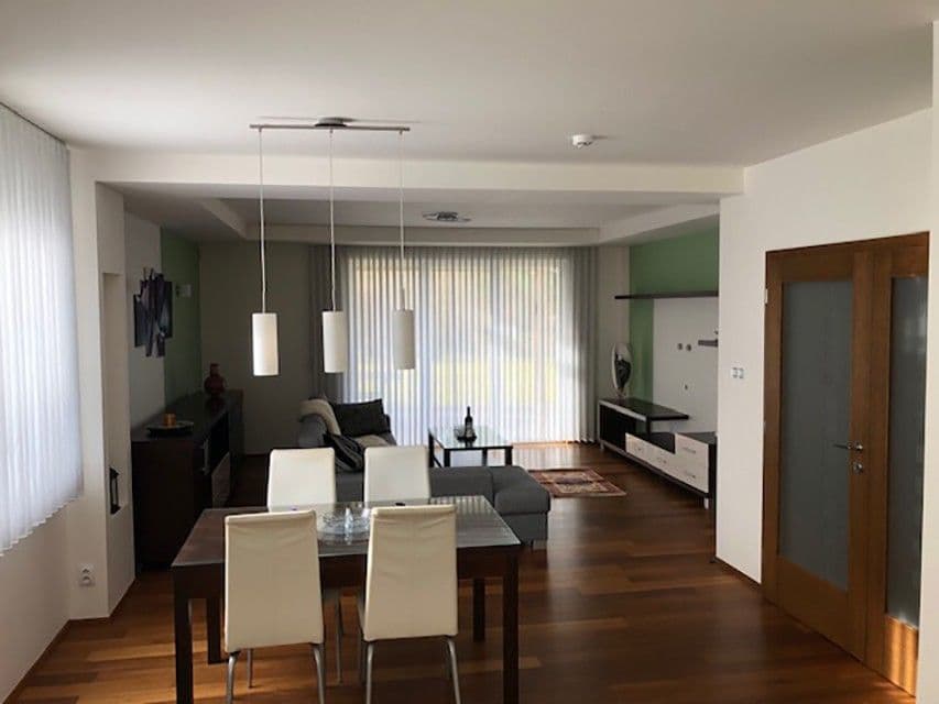 Predaj domu 222 m², pozemek 776 m², Ponrepova, Praha, Praha Predaj domu 222 m², pozemek 776 m², Ponrepova, Praha, Praha