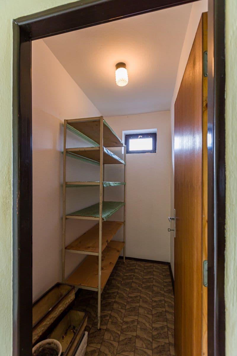 Predaj domu 300 m², pozemek 839 m², Ľ. Štúra, Veľké Kostoľany, Trnavský kraj Predaj domu 300 m², pozemek 839 m², Ľ. Štúra, Veľké Kostoľany, Trnavský kraj