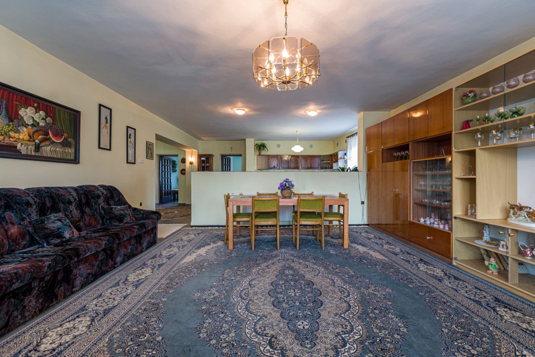 Predaj domu 300 m², pozemek 839 m², Ľ. Štúra, Veľké Kostoľany, Trnavský kraj Predaj domu 300 m², pozemek 839 m², Ľ. Štúra, Veľké Kostoľany, Trnavský kraj