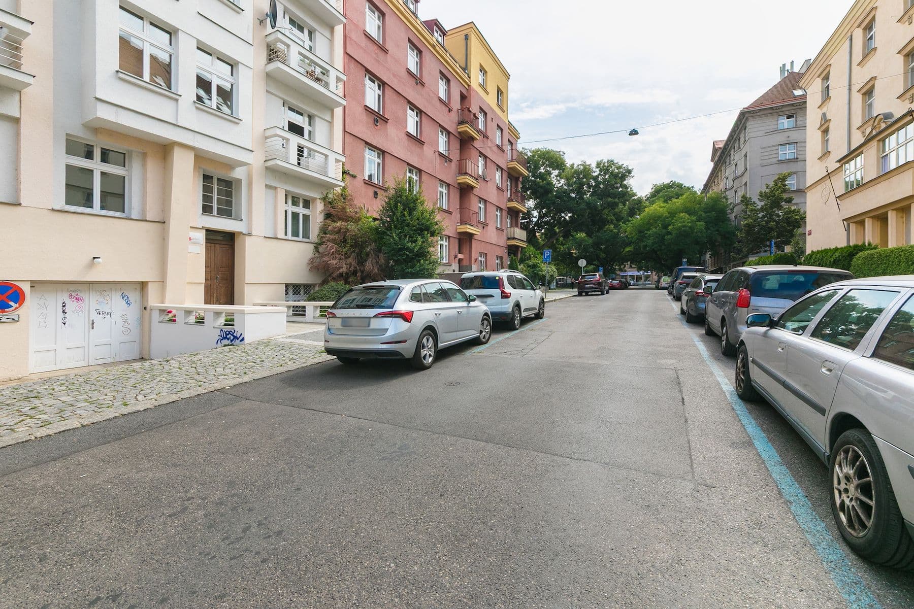 Predaj bytu 2-izbový 55 m², U Zeměpisného ústavu, Praha, Praha Predaj bytu 2-izbový 55 m², U Zeměpisného ústavu, Praha, Praha