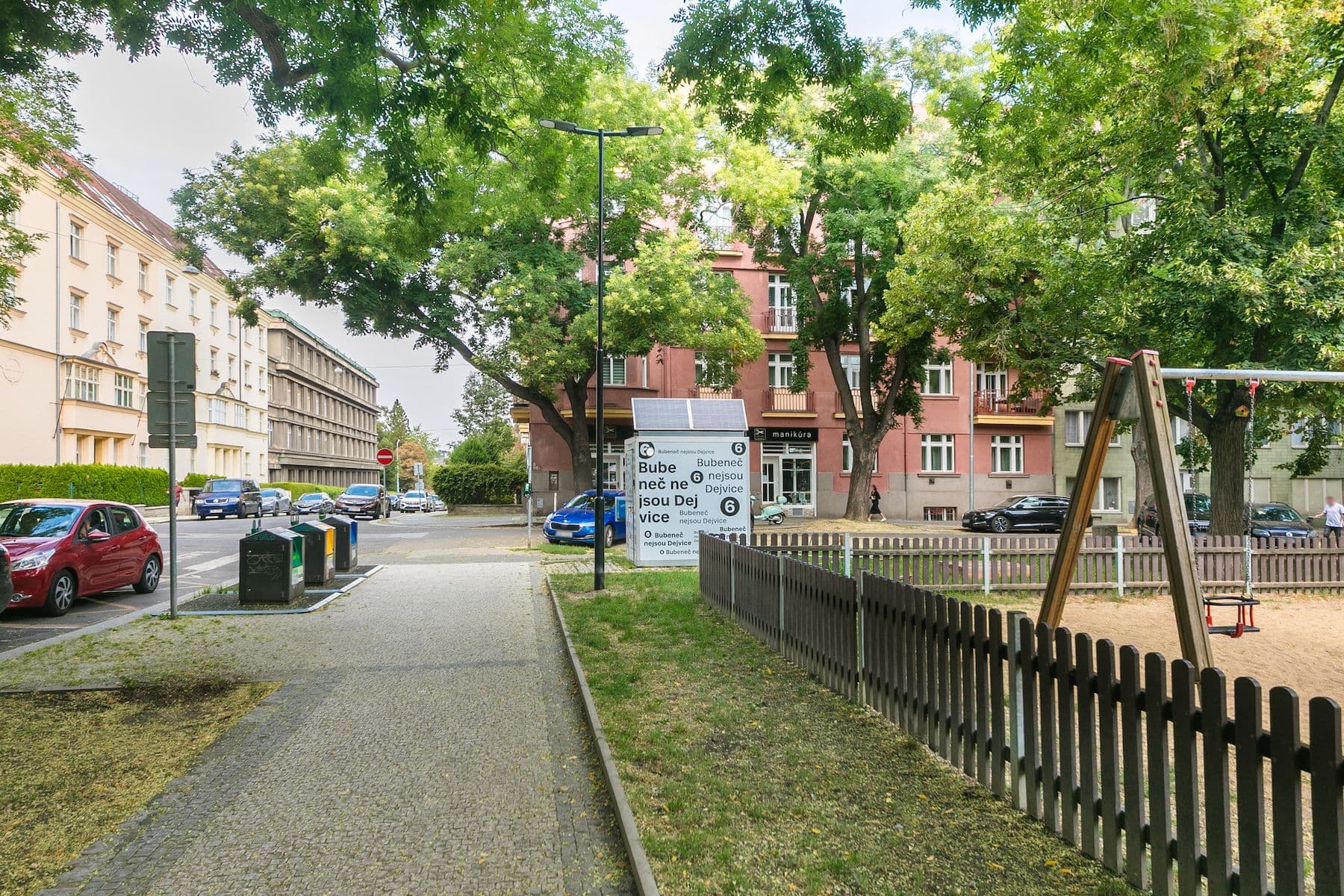 Predaj bytu 2-izbový 55 m², U Zeměpisného ústavu, Praha, Praha Predaj bytu 2-izbový 55 m², U Zeměpisného ústavu, Praha, Praha