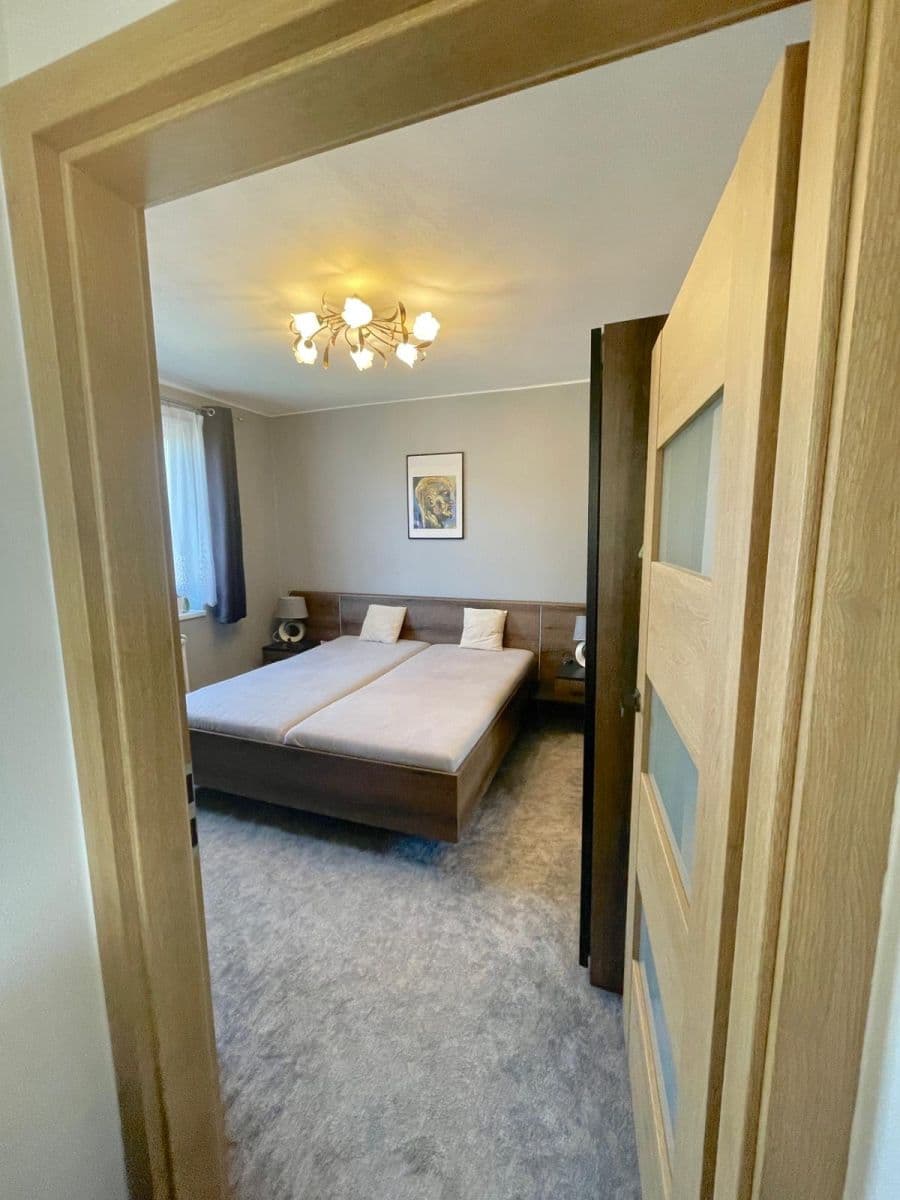 Predaj bytu 3-izbový 76 m², Hvozd, Středočeský kraj Predaj bytu 3-izbový 76 m², Hvozd, Středočeský kraj