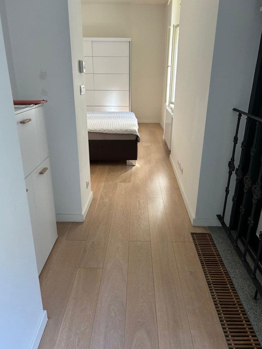 Predaj bytu 3-izbový 85 m², Petrská, Praha, Praha Predaj bytu 3-izbový 85 m², Petrská, Praha, Praha