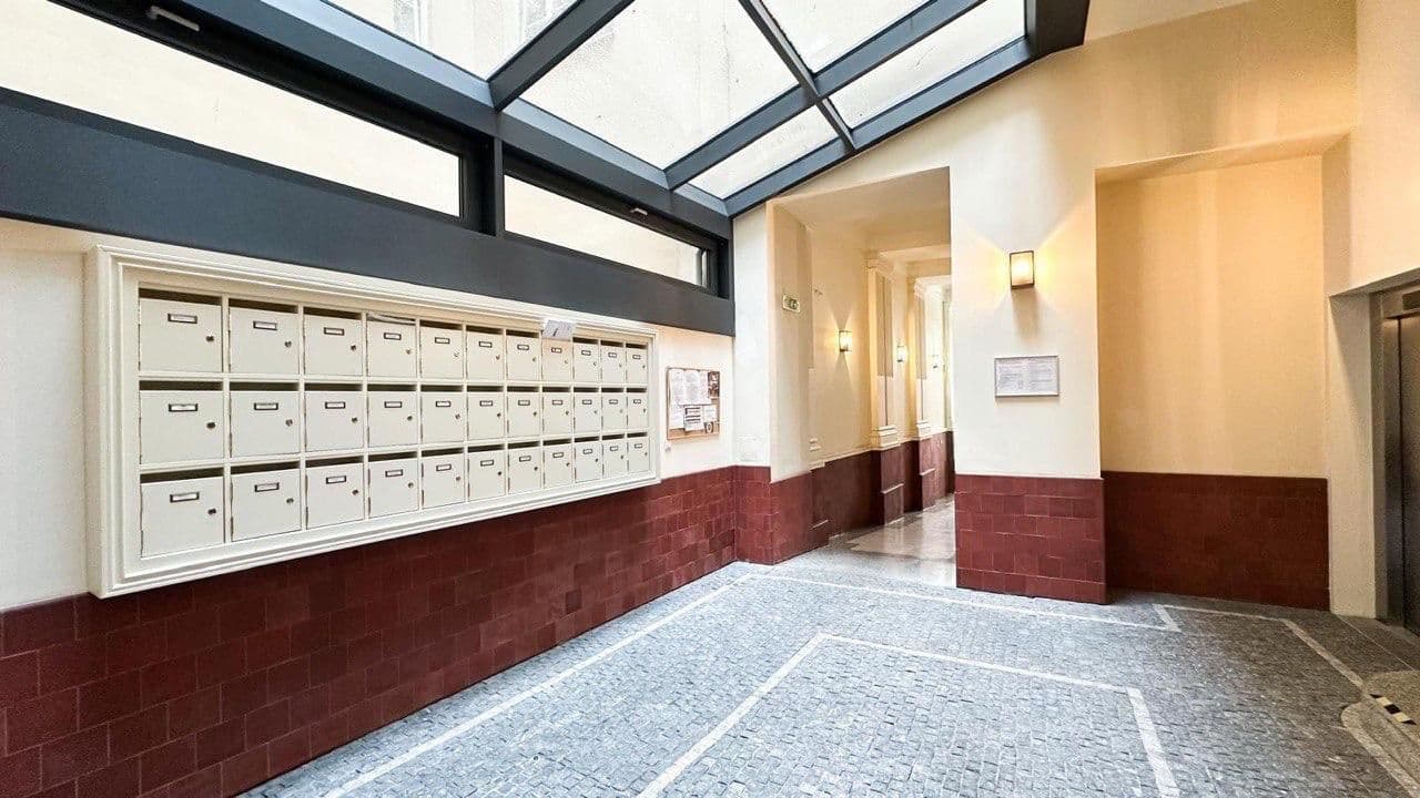 Predaj bytu 3-izbový 85 m², Petrská, Praha, Praha Predaj bytu 3-izbový 85 m², Petrská, Praha, Praha