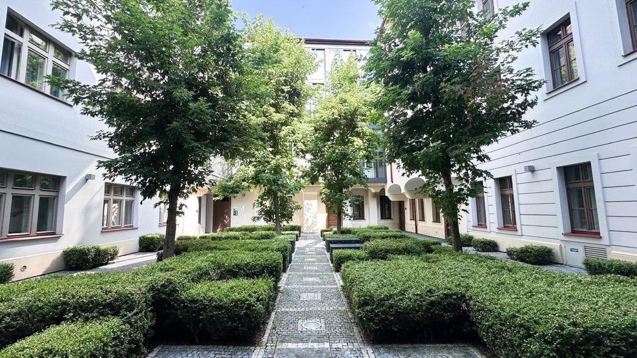 Predaj bytu 3-izbový 85 m², Petrská, Praha, Praha Predaj bytu 3-izbový 85 m², Petrská, Praha, Praha