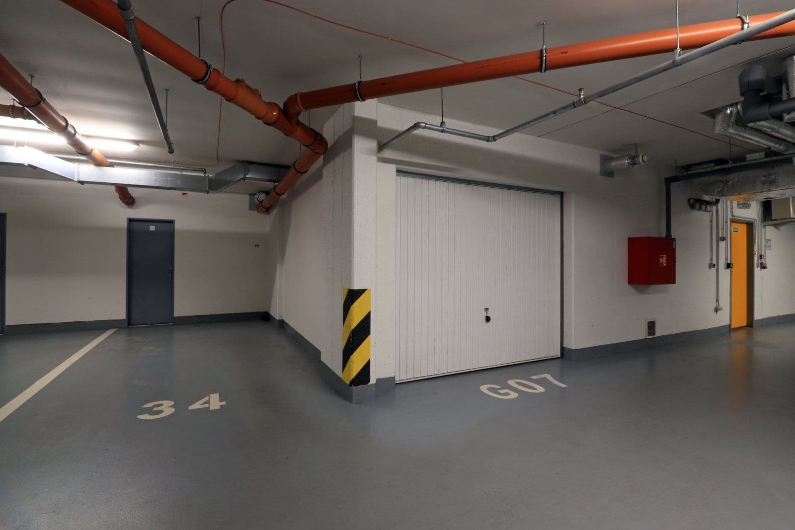 Prenájom bytu 4-izbový 110 m², Kadečkové, Praha, Praha Prenájom bytu 4-izbový 110 m², Kadečkové, Praha, Praha