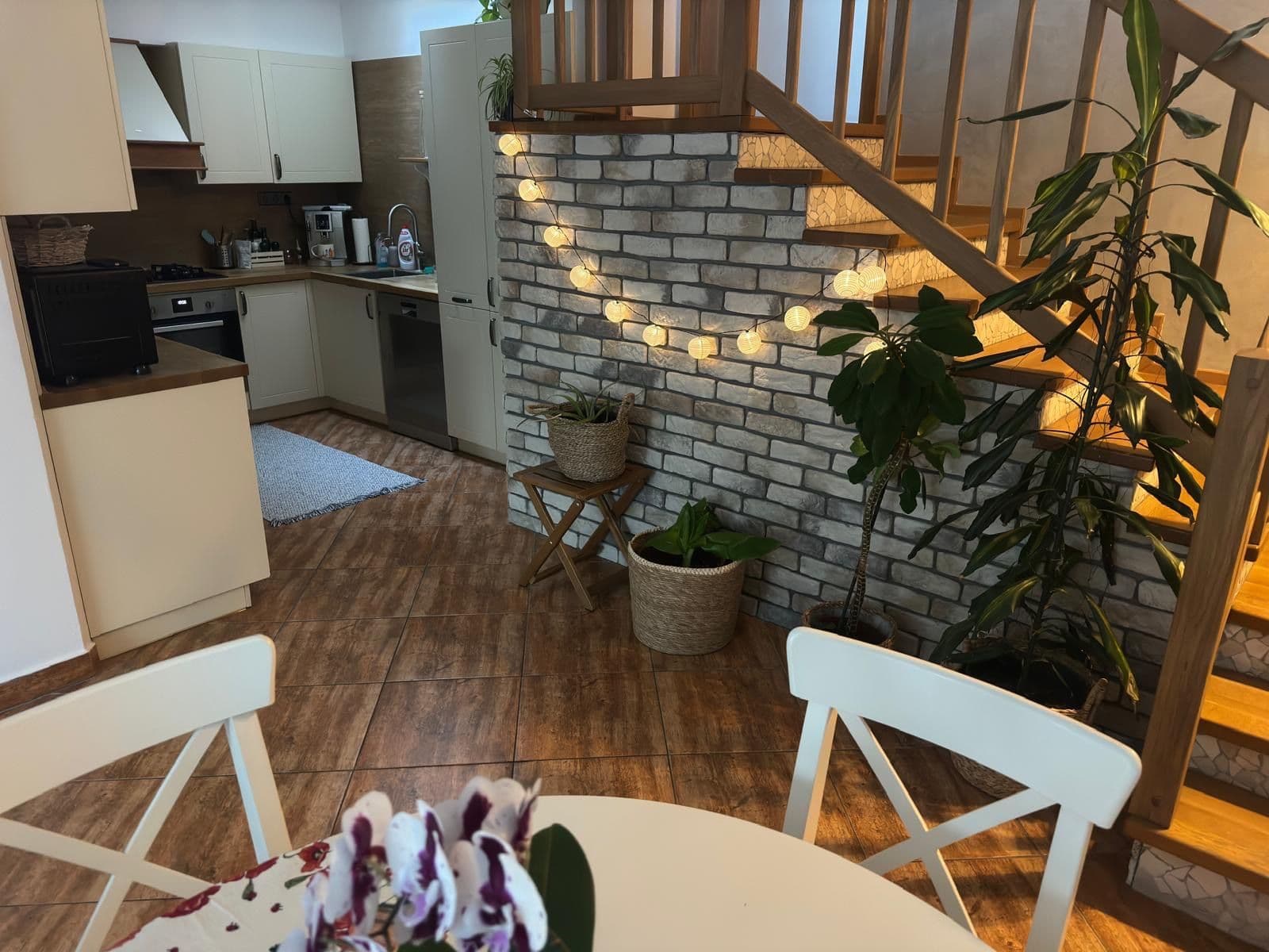 Prenájom domu 120 m², pozemek 170 m², Svojsíkova, Kladno, Středočeský kraj Prenájom domu 120 m², pozemek 170 m², Svojsíkova, Kladno, Středočeský kraj