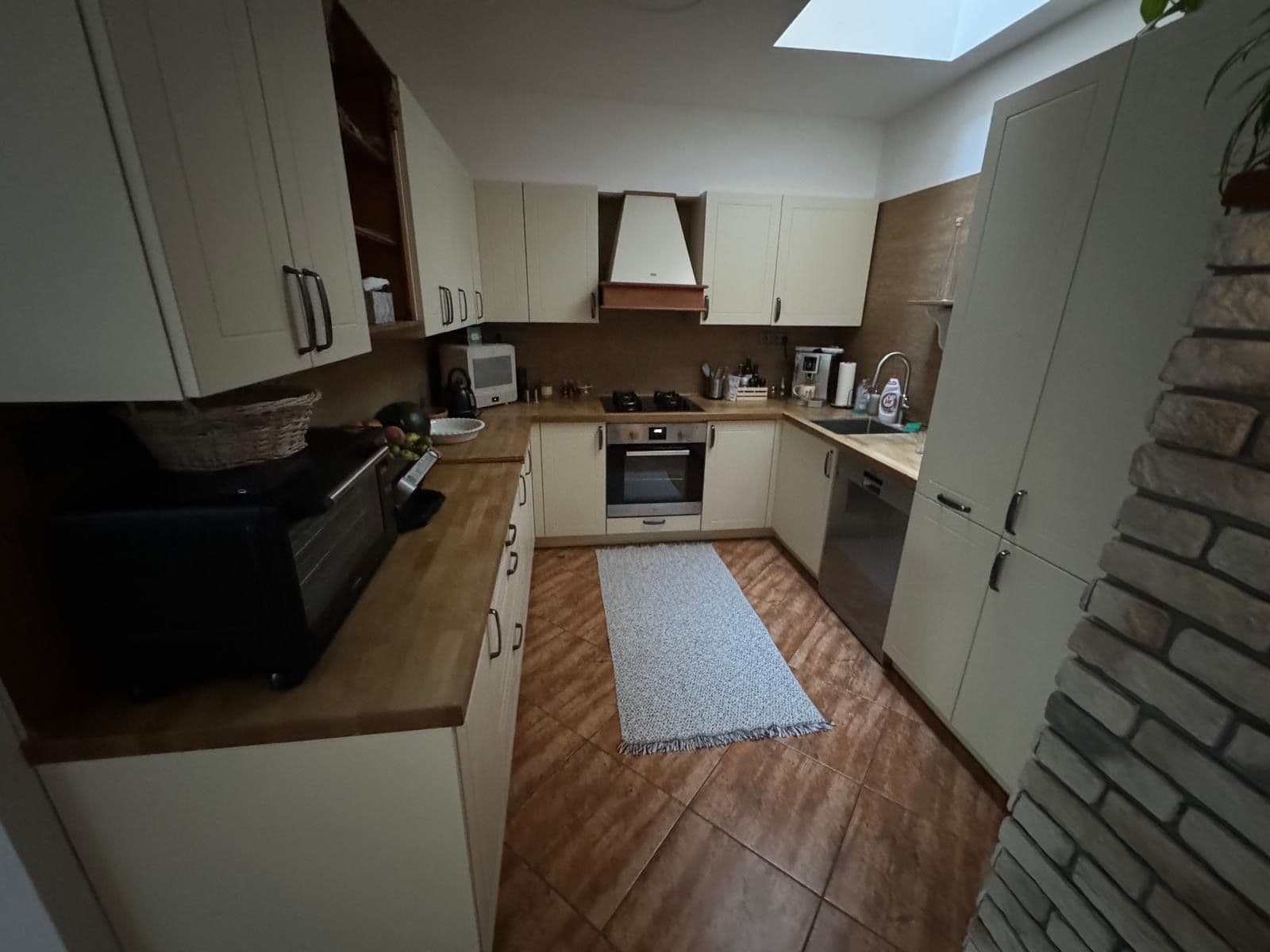 Prenájom domu 120 m², pozemek 170 m², Svojsíkova, Kladno, Středočeský kraj Prenájom domu 120 m², pozemek 170 m², Svojsíkova, Kladno, Středočeský kraj