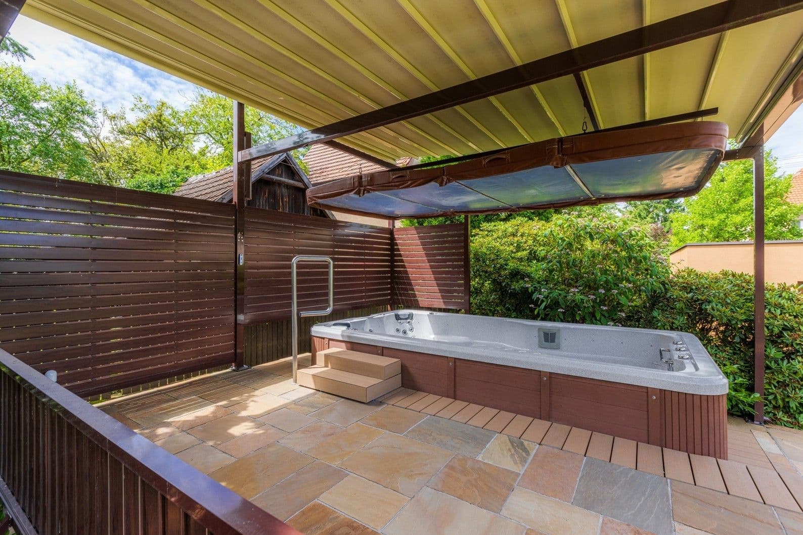 Predaj domu 189 m², pozemek 1.309 m², Sukova, Úvaly, Středočeský kraj Predaj domu 189 m², pozemek 1.309 m², Sukova, Úvaly, Středočeský kraj