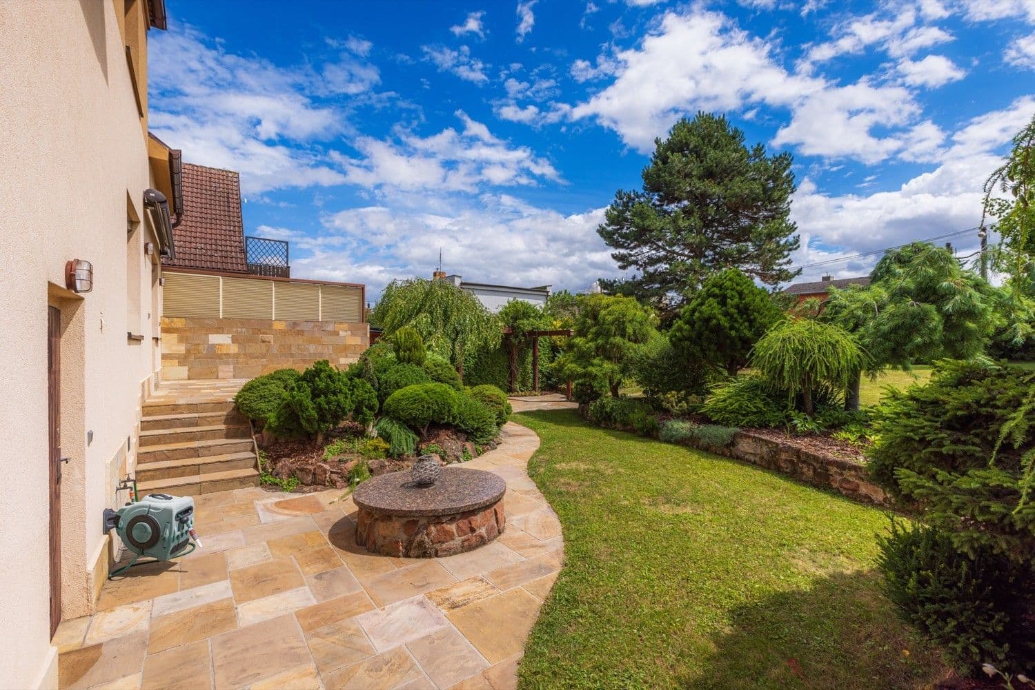 Predaj domu 189 m², pozemek 1.309 m², Sukova, Úvaly, Středočeský kraj Predaj domu 189 m², pozemek 1.309 m², Sukova, Úvaly, Středočeský kraj