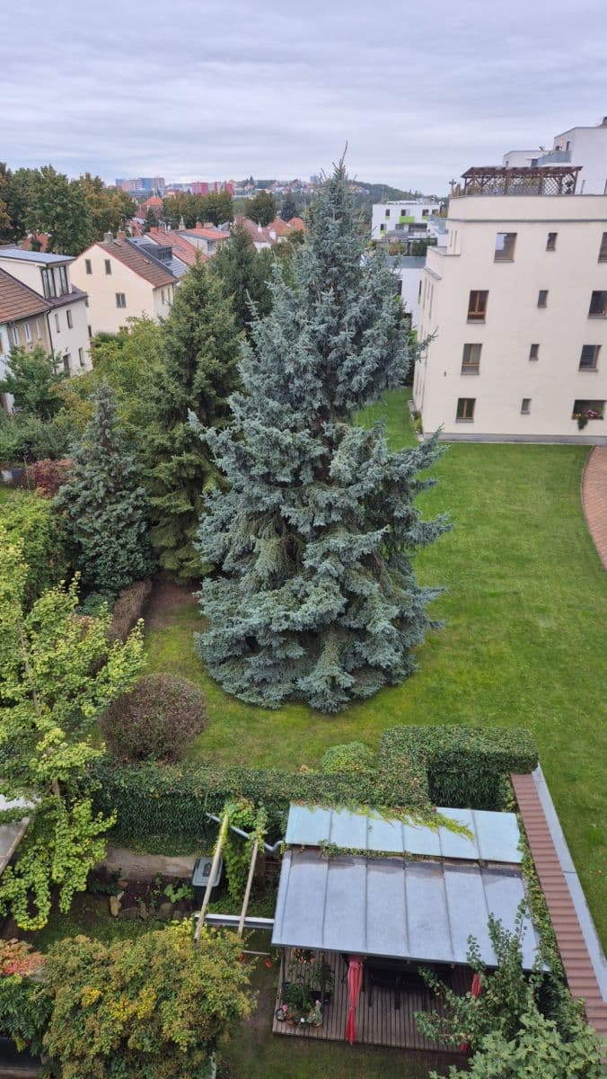 Prenájom bytu 2-izbový 61 m², U Hráze, Praha, Praha Prenájom bytu 2-izbový 61 m², U Hráze, Praha, Praha