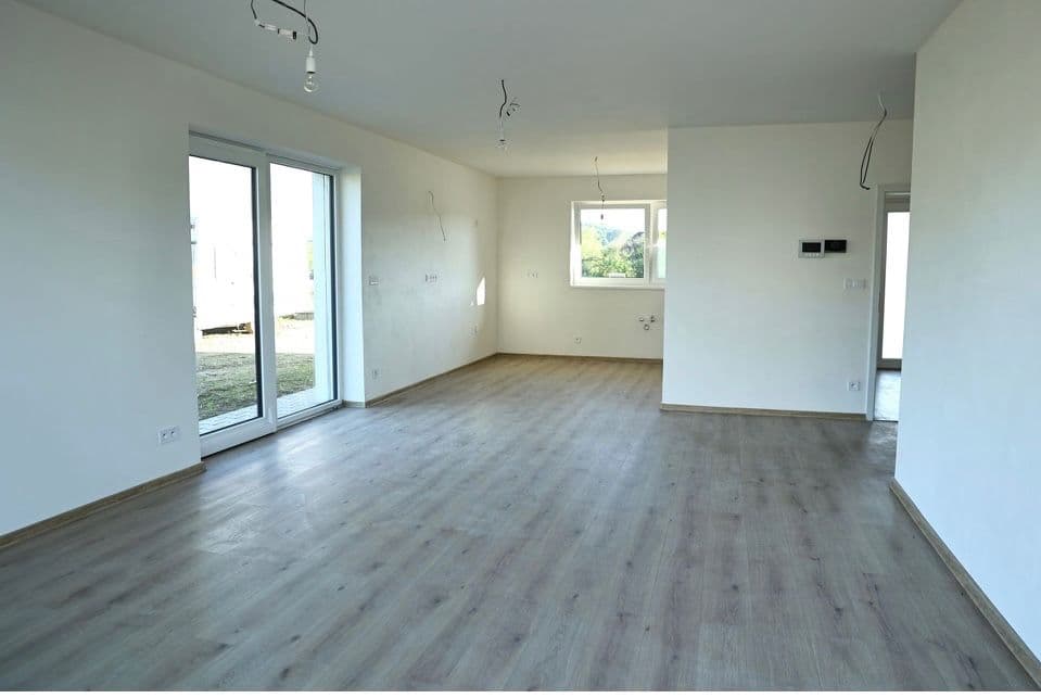 Predaj domu 152 m², pozemek 866 m², Kamenný Přívoz, Středočeský kraj Predaj domu 152 m², pozemek 866 m², Kamenný Přívoz, Středočeský kraj