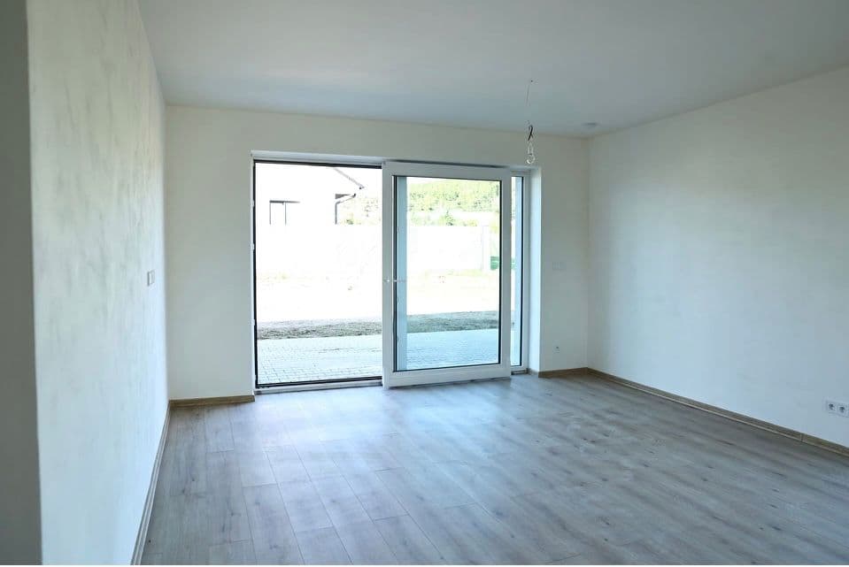 Predaj domu 152 m², pozemek 866 m², Kamenný Přívoz, Středočeský kraj Predaj domu 152 m², pozemek 866 m², Kamenný Přívoz, Středočeský kraj
