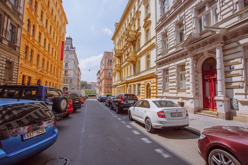 Prenájom bytu 43 m², Tyršova, Praha, Praha Prenájom bytu 43 m², Tyršova, Praha, Praha