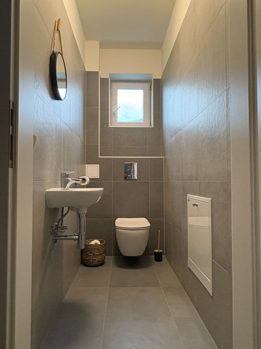 Predaj bytu 3-izbový 78 m², Polerady, Středočeský kraj Predaj bytu 3-izbový 78 m², Polerady, Středočeský kraj