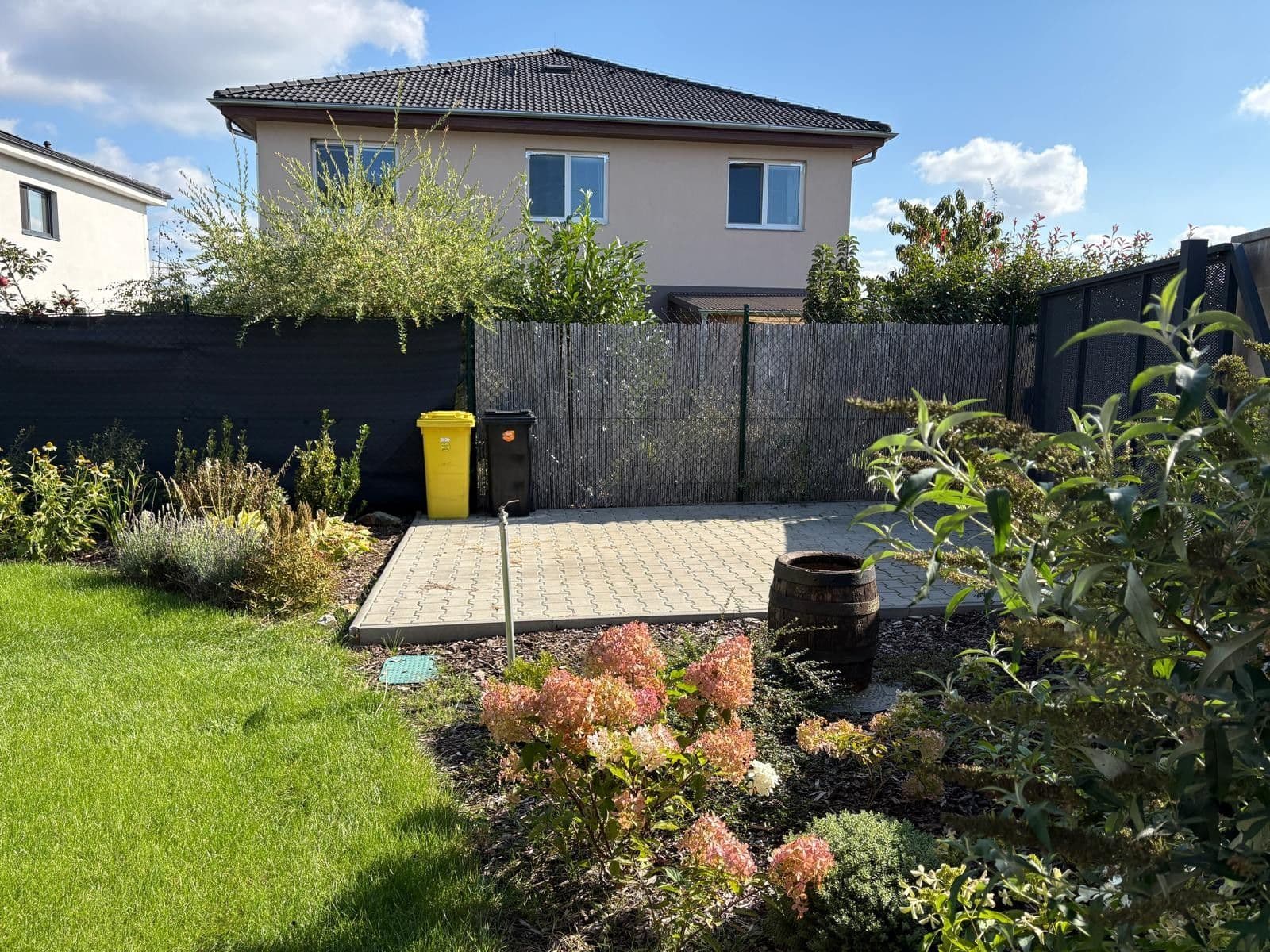 Predaj bytu 3-izbový 78 m², Polerady, Středočeský kraj Predaj bytu 3-izbový 78 m², Polerady, Středočeský kraj