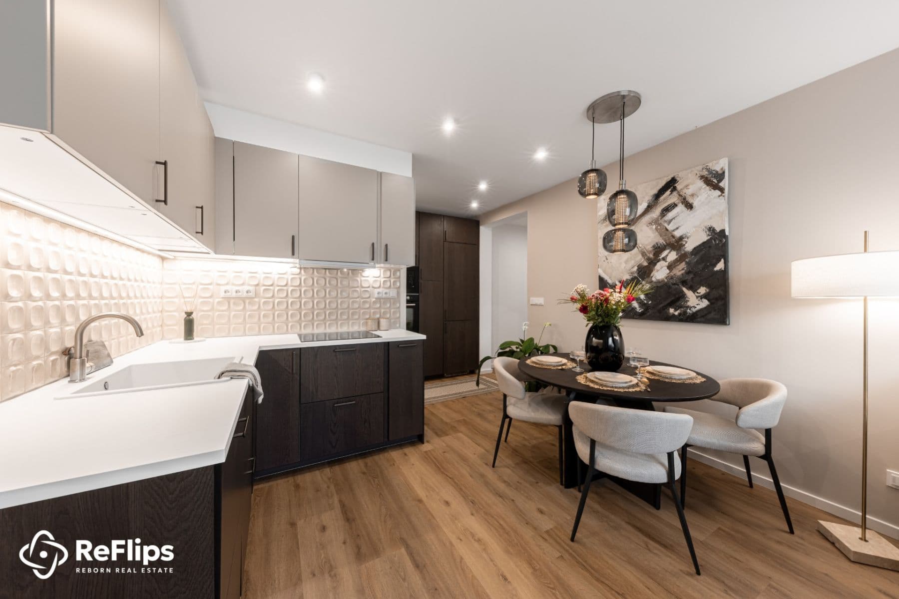 Predaj bytu 3-izbový 70 m², Sečská, Praha, Praha Predaj bytu 3-izbový 70 m², Sečská, Praha, Praha