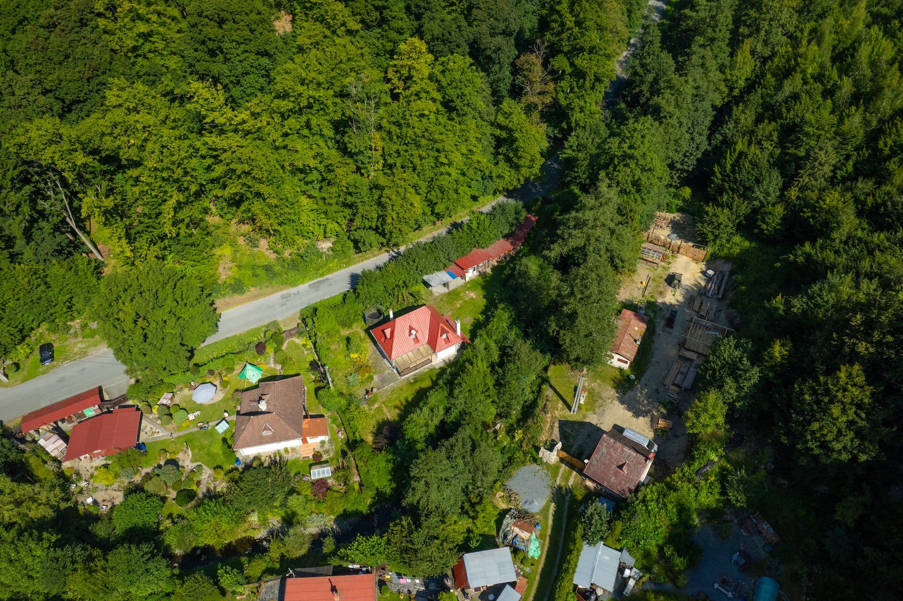 Predaj rekreačného objektu 85 m², pozemek 997 m², Bělkovice-Lašťany, Olomoucký kraj Predaj rekreačného objektu 85 m², pozemek 997 m², Bělkovice-Lašťany, Olomoucký kraj