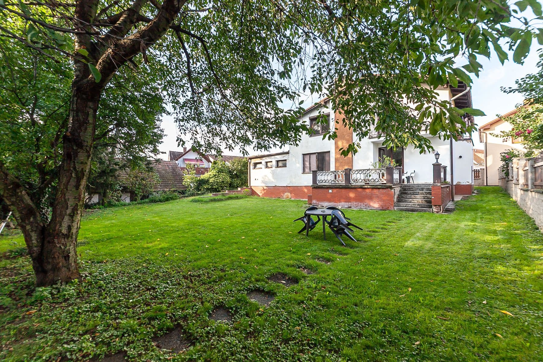 Predaj domu 270 m², pozemek 868 m², Modletice, Středočeský kraj Predaj domu 270 m², pozemek 868 m², Modletice, Středočeský kraj