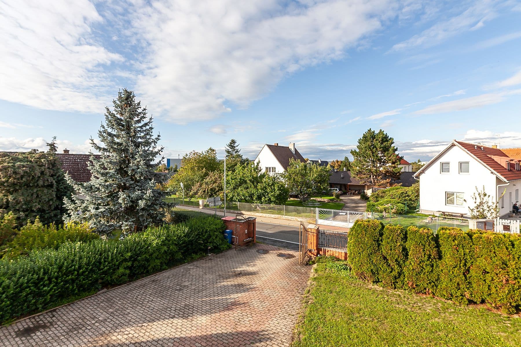 Predaj domu 270 m², pozemek 868 m², Modletice, Středočeský kraj Predaj domu 270 m², pozemek 868 m², Modletice, Středočeský kraj