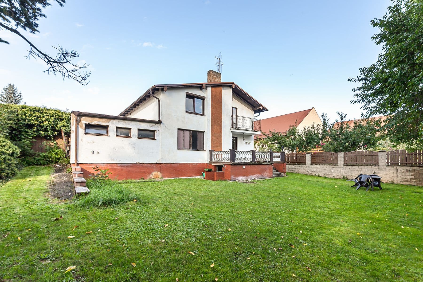 Predaj domu 270 m², pozemek 868 m², Modletice, Středočeský kraj Predaj domu 270 m², pozemek 868 m², Modletice, Středočeský kraj