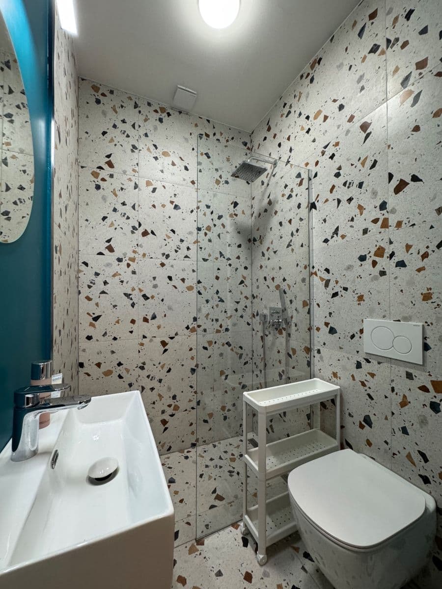 Prenájom bytu 1-izbový 20 m², Za Návsí, Praha, Praha Prenájom bytu 1-izbový 20 m², Za Návsí, Praha, Praha