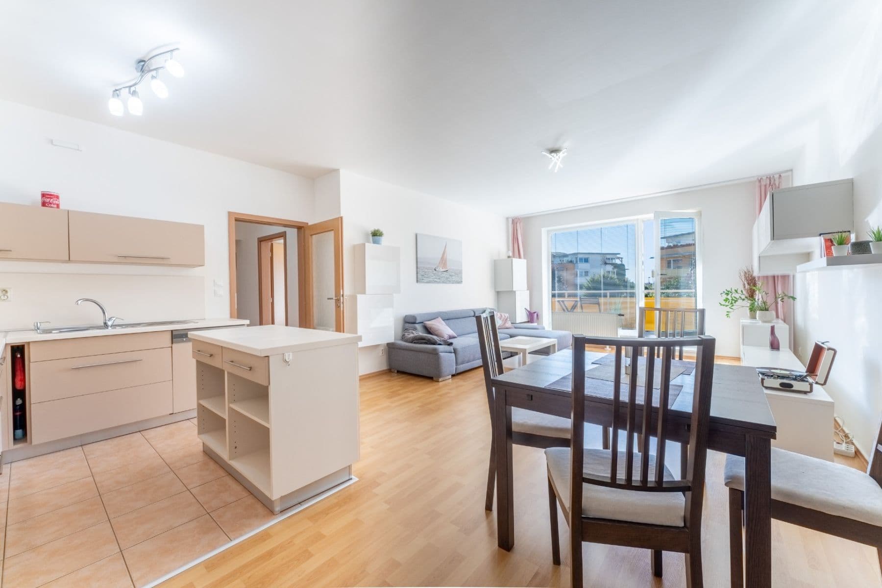 Predaj bytu 3-izbový 80 m², Sicherova, Praha, Praha Predaj bytu 3-izbový 80 m², Sicherova, Praha, Praha