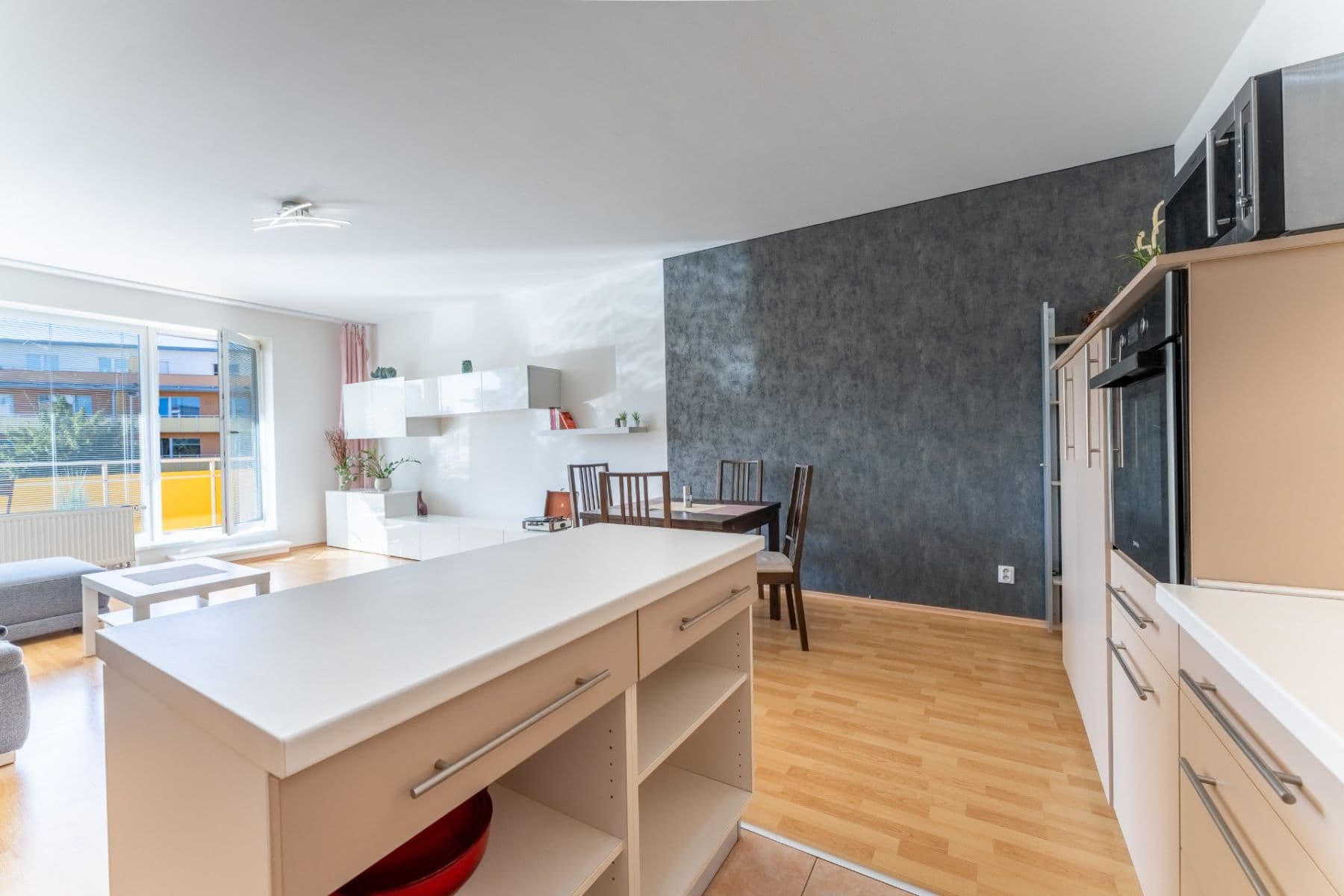 Predaj bytu 3-izbový 80 m², Sicherova, Praha, Praha Predaj bytu 3-izbový 80 m², Sicherova, Praha, Praha