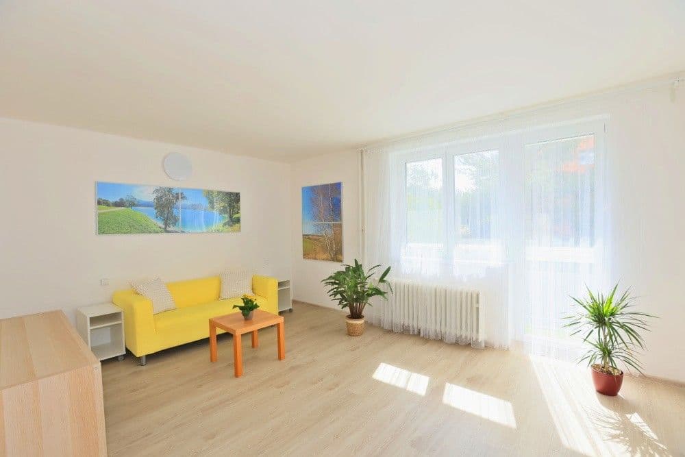 Predaj bytu 3-izbový 64 m², Klánovická, Praha, Praha Predaj bytu 3-izbový 64 m², Klánovická, Praha, Praha