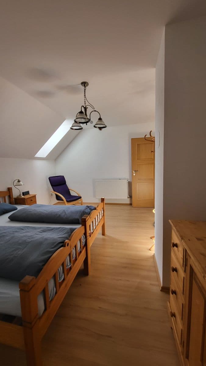 Predaj domu 147 m², pozemek 2.773 m², Dolní Hořice, Jihočeský kraj Predaj domu 147 m², pozemek 2.773 m², Dolní Hořice, Jihočeský kraj