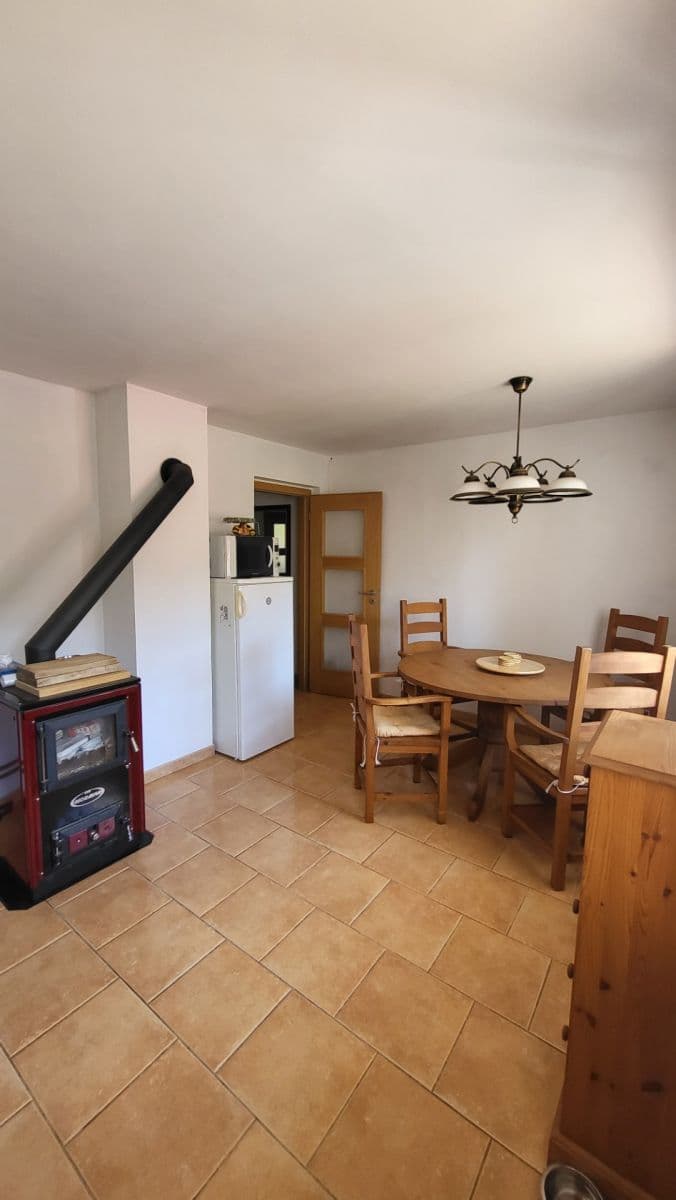 Predaj domu 147 m², pozemek 2.773 m², Dolní Hořice, Jihočeský kraj Predaj domu 147 m², pozemek 2.773 m², Dolní Hořice, Jihočeský kraj