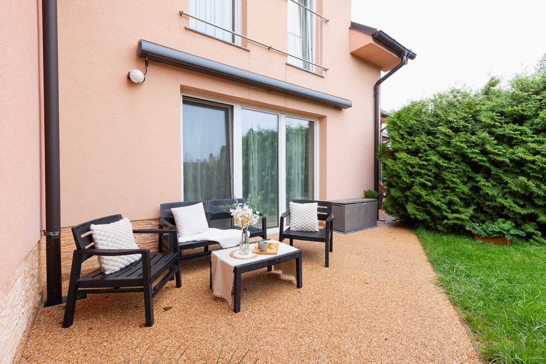 Predaj domu 213 m², pozemek 290 m², Čs. armády, Pletený Újezd, Středočeský kraj Predaj domu 213 m², pozemek 290 m², Čs. armády, Pletený Újezd, Středočeský kraj