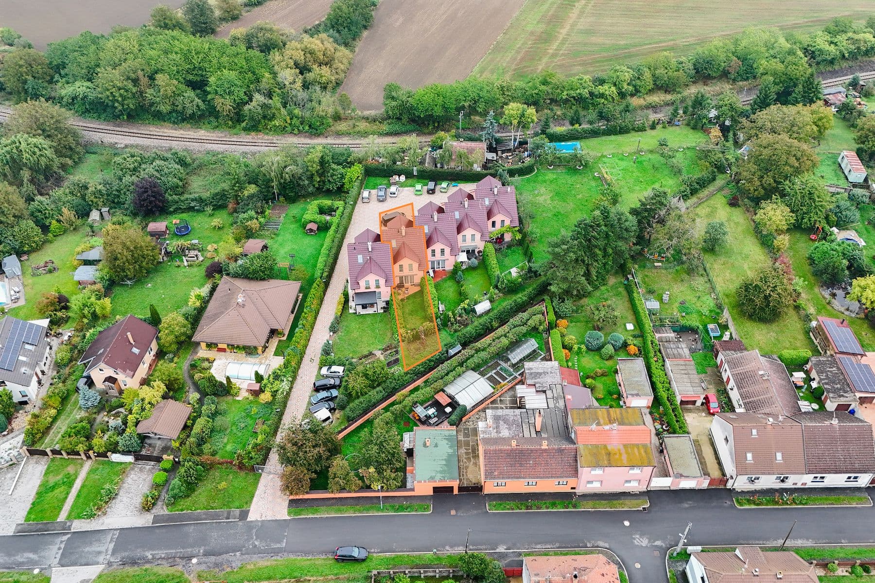 Predaj domu 213 m², pozemek 290 m², Čs. armády, Pletený Újezd, Středočeský kraj Predaj domu 213 m², pozemek 290 m², Čs. armády, Pletený Újezd, Středočeský kraj