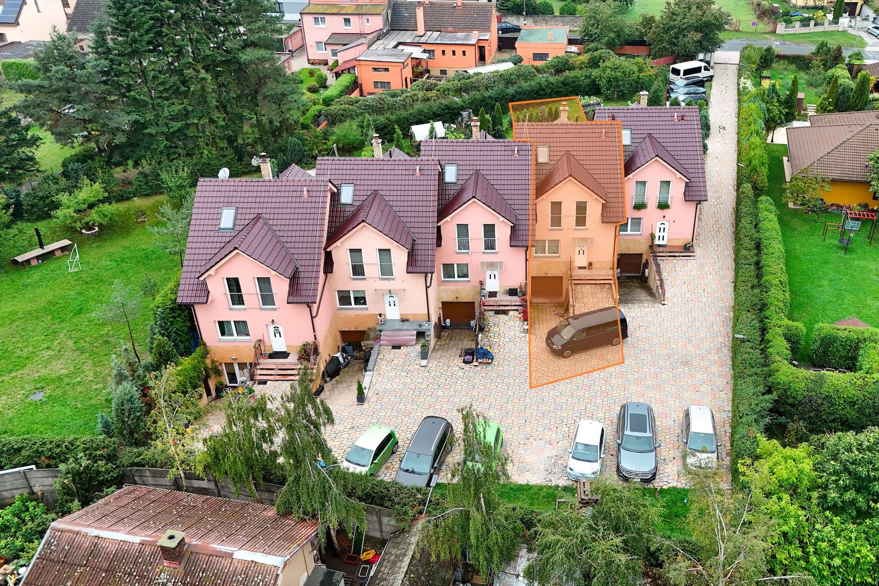 Predaj domu 213 m², pozemek 290 m², Čs. armády, Pletený Újezd, Středočeský kraj Predaj domu 213 m², pozemek 290 m², Čs. armády, Pletený Újezd, Středočeský kraj