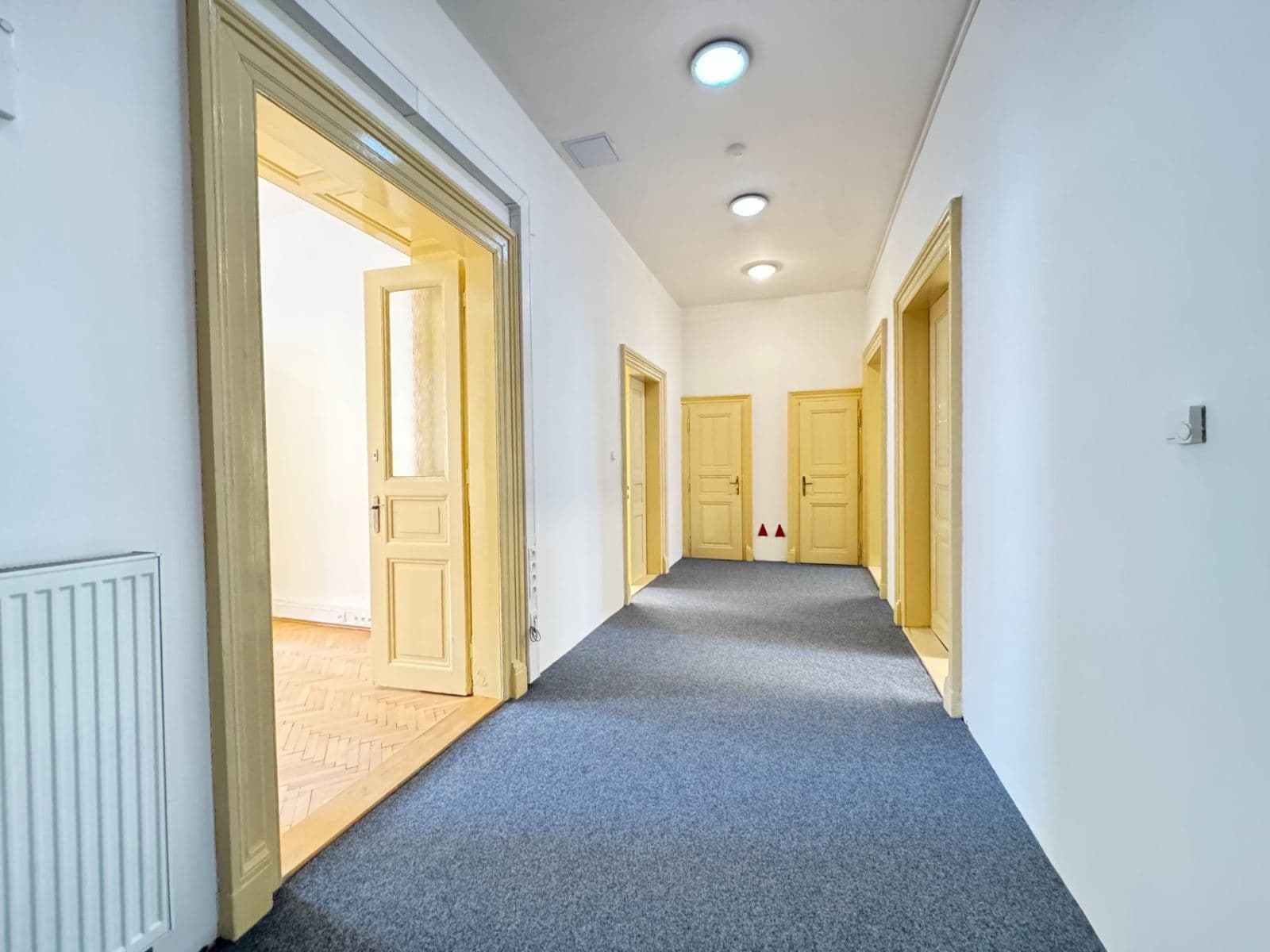 Prenájom kancelárie 167 m², Žitná, Praha, Praha Prenájom kancelárie 167 m², Žitná, Praha, Praha