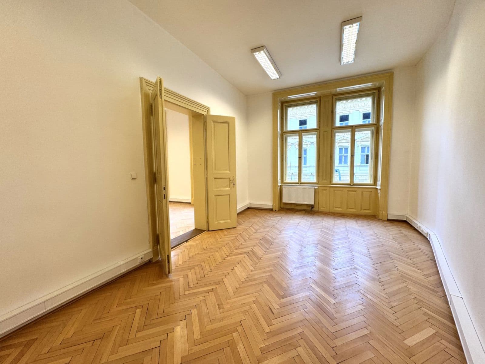 Prenájom kancelárie 167 m², Žitná, Praha, Praha Prenájom kancelárie 167 m², Žitná, Praha, Praha