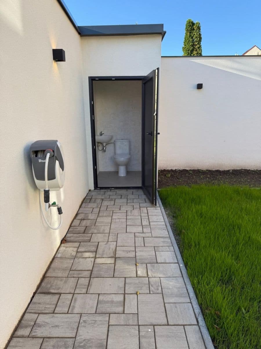 Predaj domu 200 m², pozemek 800 m², Moravany, Jihomoravský kraj Predaj domu 200 m², pozemek 800 m², Moravany, Jihomoravský kraj