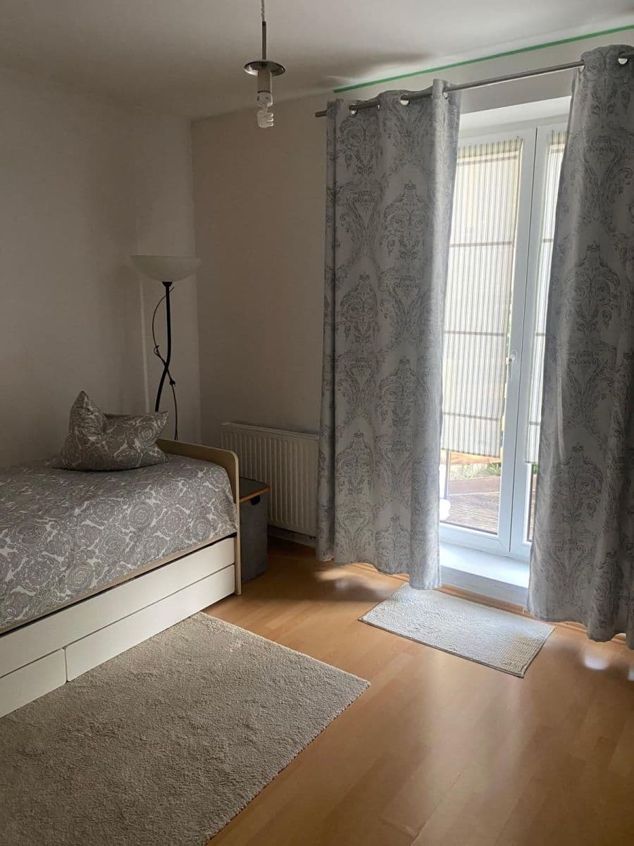 Prenájom bytu 2-izbový 79 m², K Pískovně, Strančice, Středočeský kraj Prenájom bytu 2-izbový 79 m², K Pískovně, Strančice, Středočeský kraj