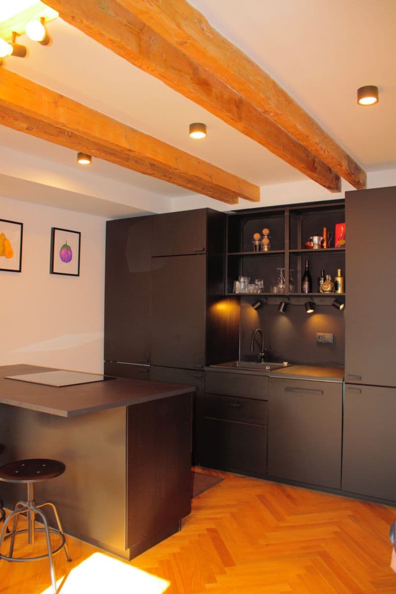 Predaj bytu 2-izbový 79 m², Wenzigova, Praha, Praha Predaj bytu 2-izbový 79 m², Wenzigova, Praha, Praha