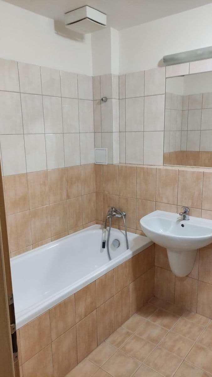 Predaj bytu 2-izbový 58 m², U Jana, Ostrava, Moravskoslezský kraj Predaj bytu 2-izbový 58 m², U Jana, Ostrava, Moravskoslezský kraj