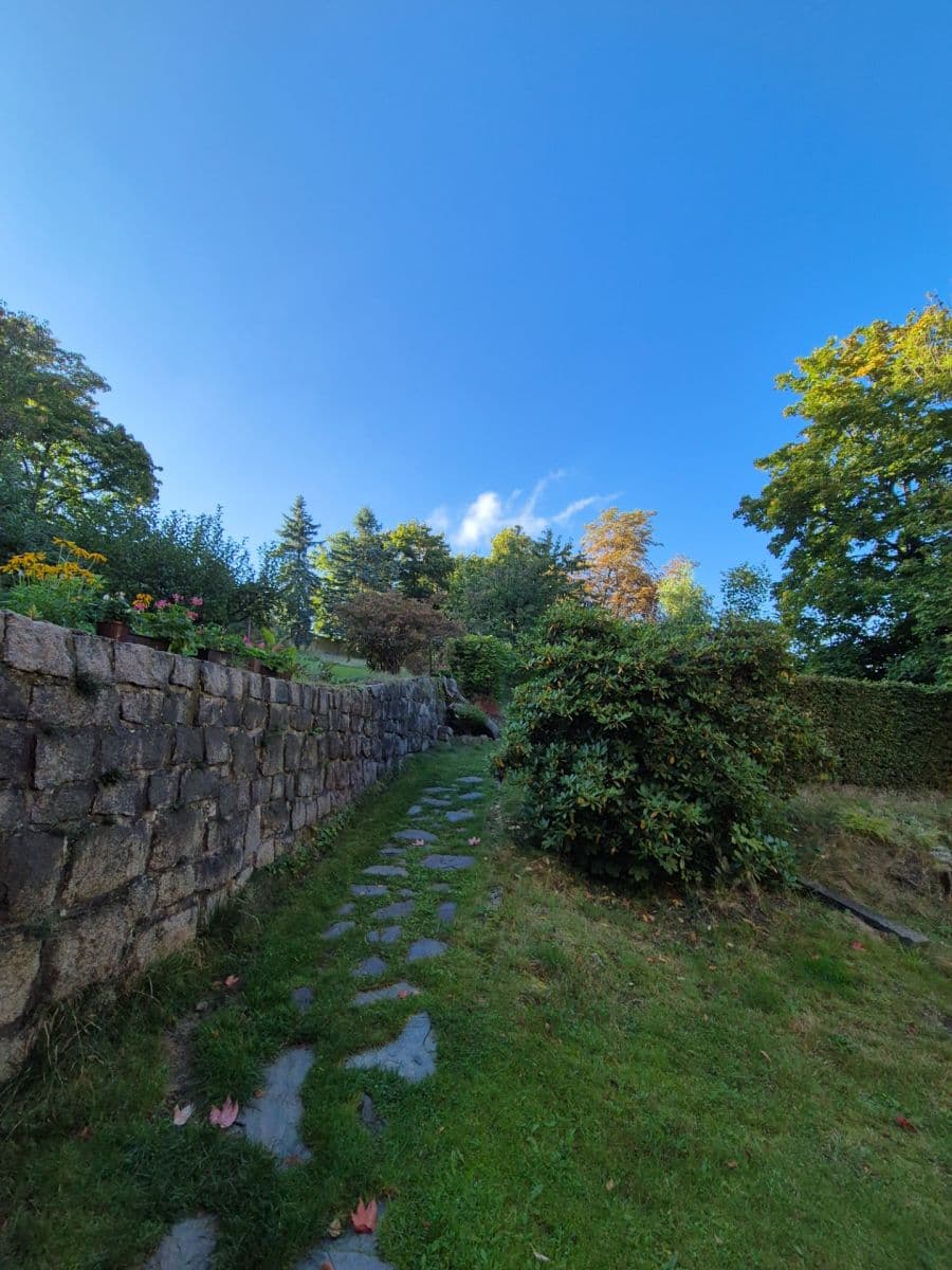 Predaj bytu 2-izbový 95 m², Skřivánčí, Jablonec nad Nisou, Liberecký kraj Predaj bytu 2-izbový 95 m², Skřivánčí, Jablonec nad Nisou, Liberecký kraj