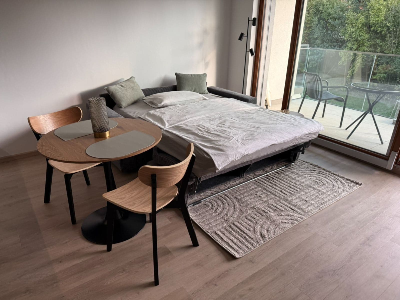 Prenájom bytu 1-izbový 33 m², Lučištníků, Praha, Praha Prenájom bytu 1-izbový 33 m², Lučištníků, Praha, Praha