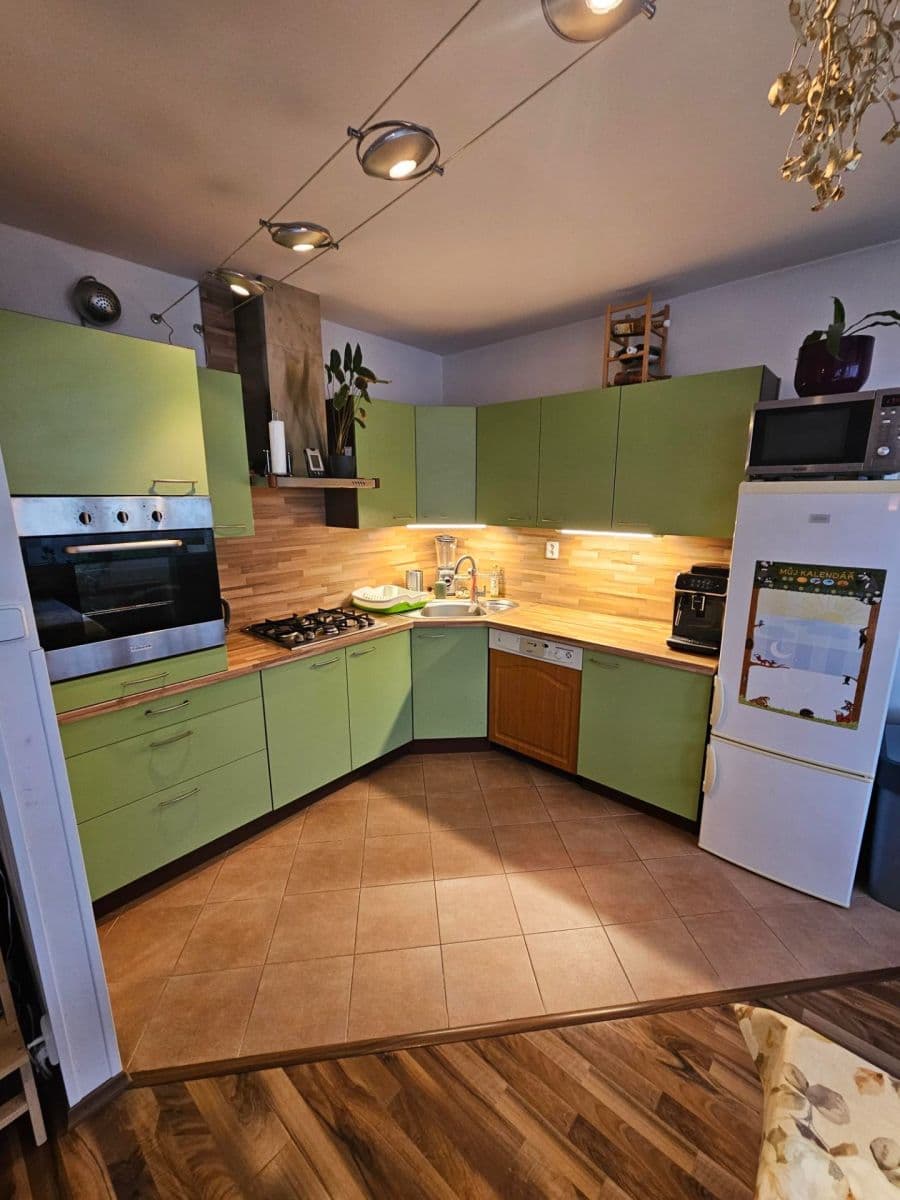 Prenájom bytu 3-izbový 63 m², Kotorská, Praha, Praha Prenájom bytu 3-izbový 63 m², Kotorská, Praha, Praha