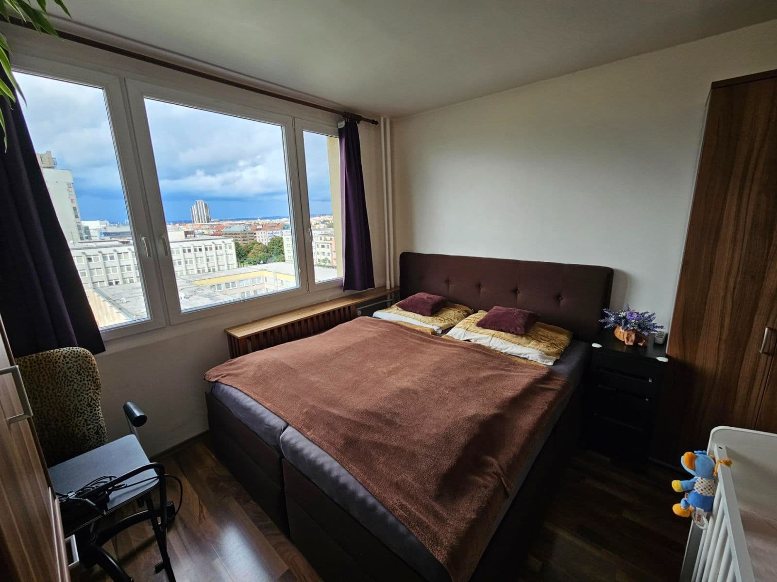 Prenájom bytu 3-izbový 63 m², Kotorská, Praha, Praha Prenájom bytu 3-izbový 63 m², Kotorská, Praha, Praha