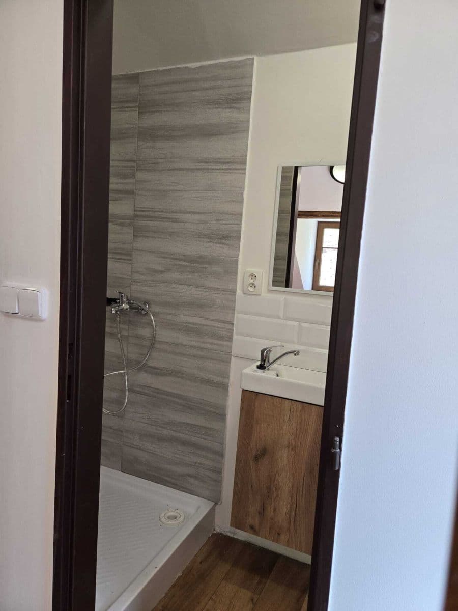 Predaj domu 92 m², pozemek 1.544 m², Bernartice, Královéhradecký kraj Predaj domu 92 m², pozemek 1.544 m², Bernartice, Královéhradecký kraj