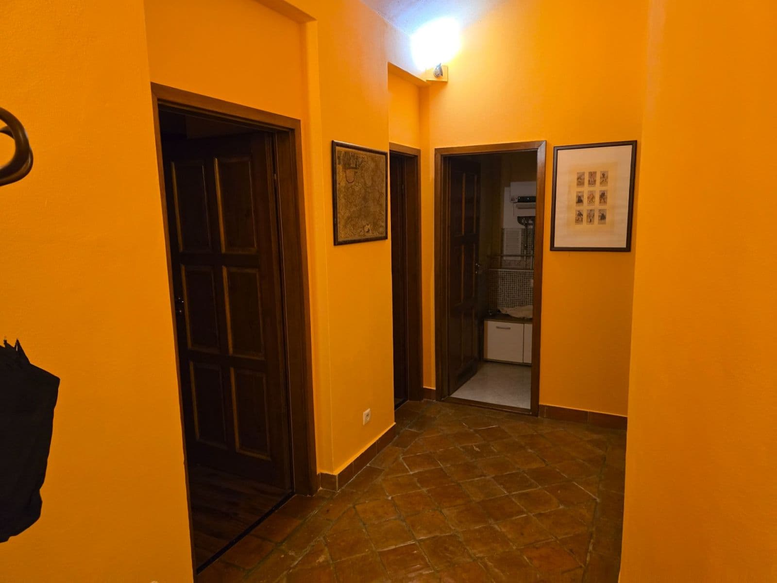 Prenájom bytu 2-izbový 50 m², Římská, Praha, Praha Prenájom bytu 2-izbový 50 m², Římská, Praha, Praha