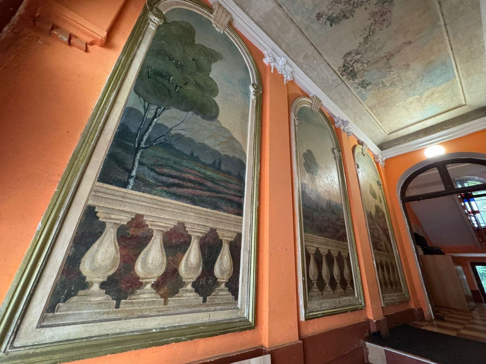 Prenájom bytu 3-izbový 107 m², Ruská, Teplice, Ústecký kraj Prenájom bytu 3-izbový 107 m², Ruská, Teplice, Ústecký kraj