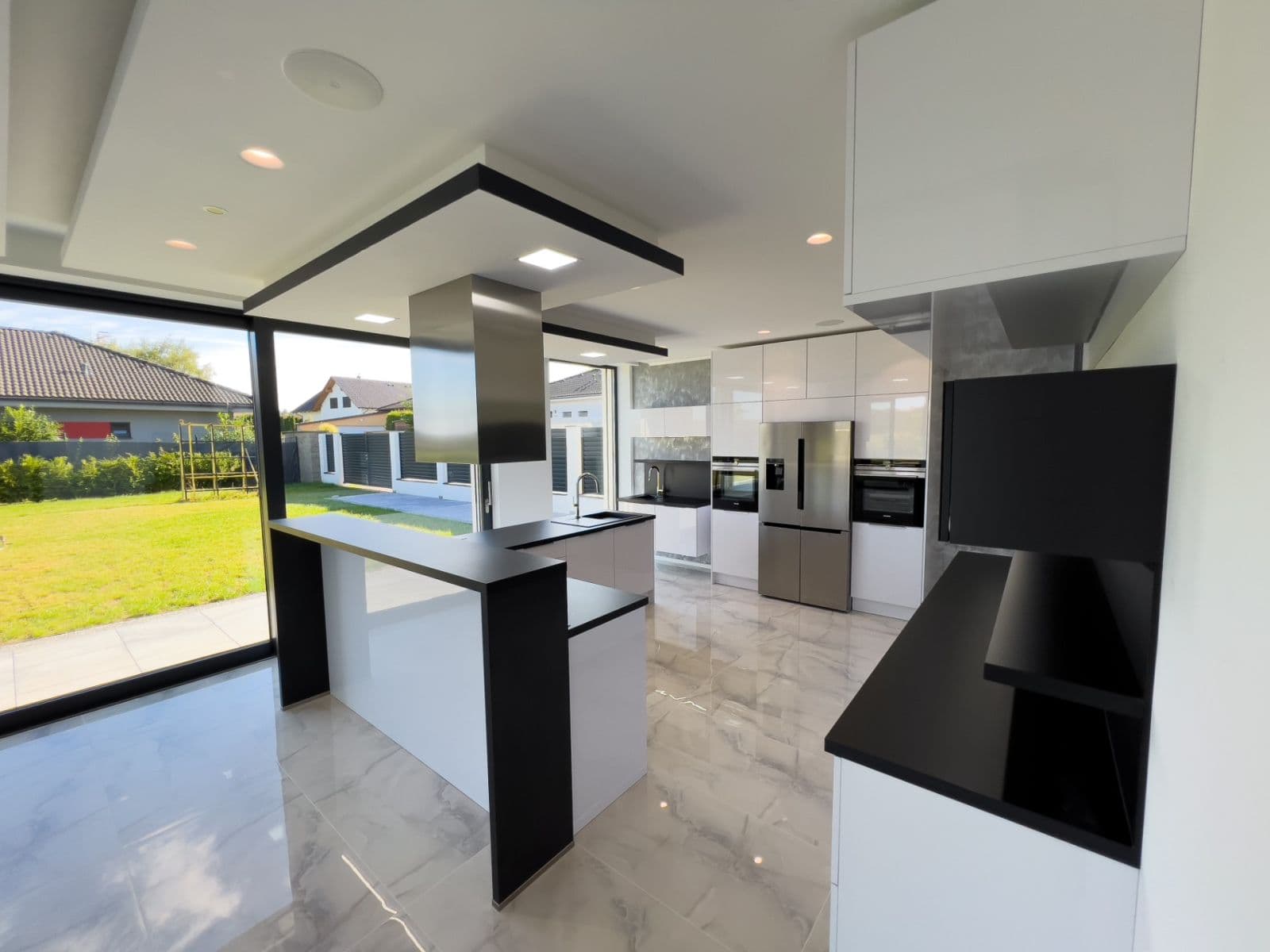 Predaj domu 280 m², pozemek 1.061 m², Oblouková, Všestary, Středočeský kraj Predaj domu 280 m², pozemek 1.061 m², Oblouková, Všestary, Středočeský kraj