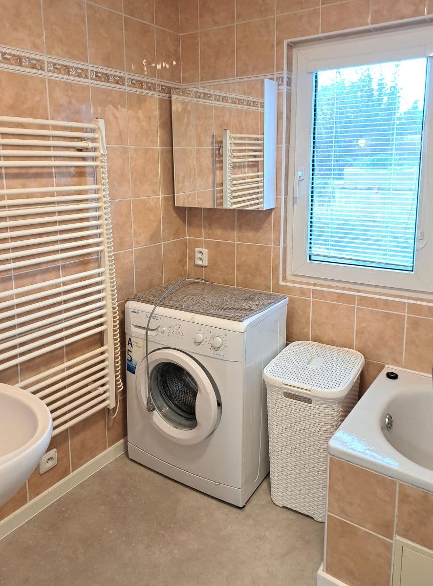 Prenájom domu 42 m², pozemek 300 m², Žitná, Hvozdná, Zlínský kraj Prenájom domu 42 m², pozemek 300 m², Žitná, Hvozdná, Zlínský kraj